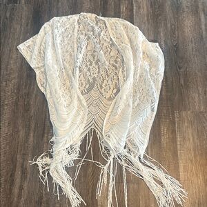 Women's Lace Fringe Kimono - White